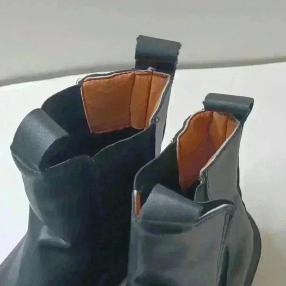 Black Ankle Boots - Picture 6 of 11